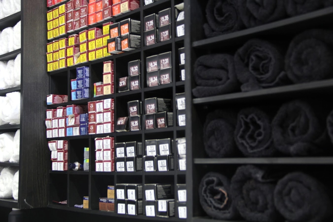 GENİŞ RENK SKALASI